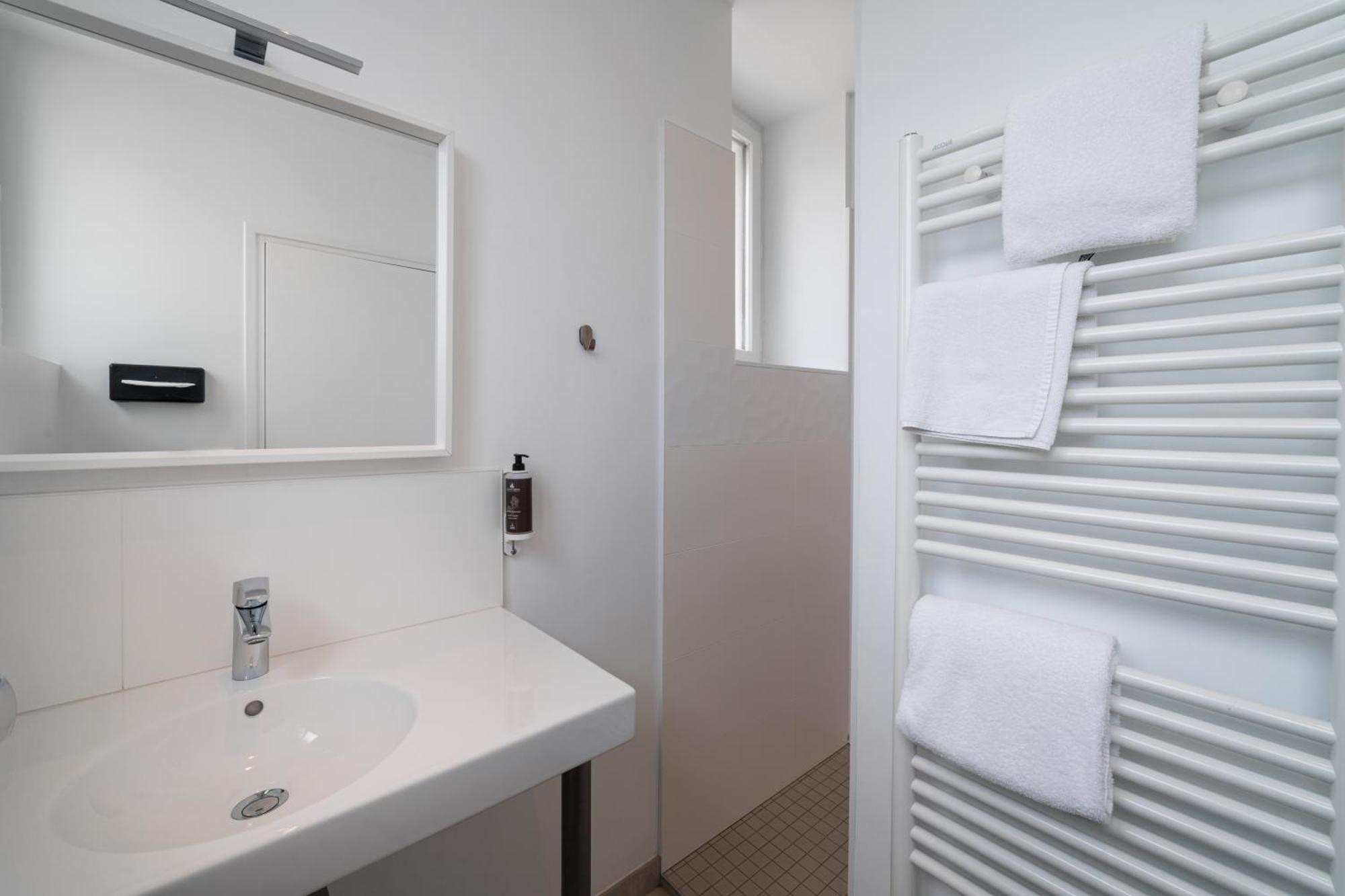 Hotel Spa De La Citadelle Lorient Port-Louis Luaran gambar
